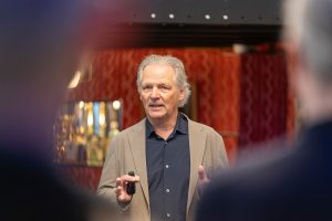 Dr. Peter Tavolato